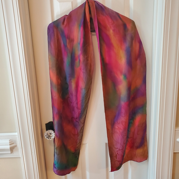 Elegant Multicolor Silk Scarf - Picture 1 of 7
